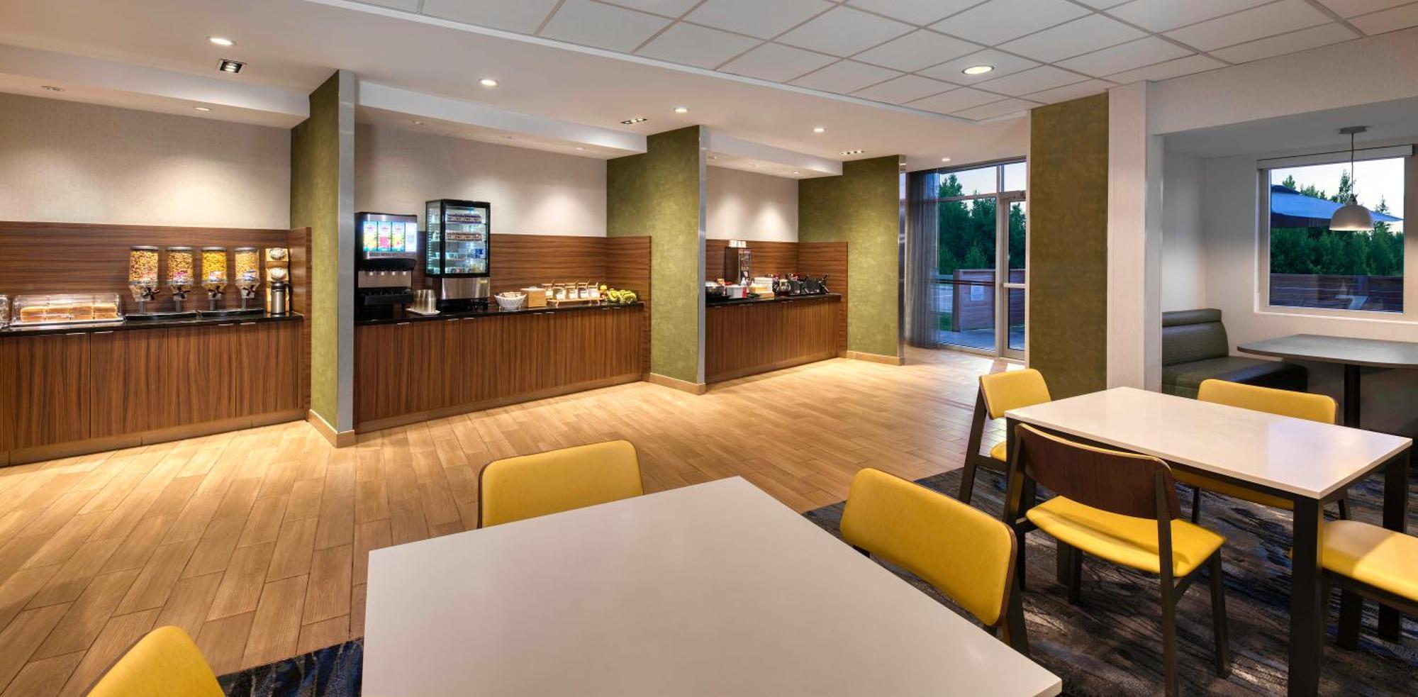 Fairfield Inn & Suites By Marriott Moncton Dış mekan fotoğraf
